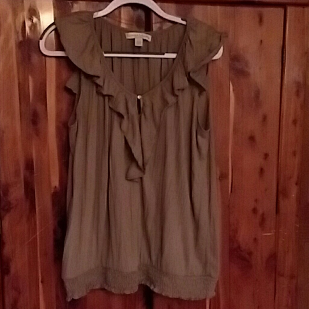 French Laundry Sleeveless Ruffled Top